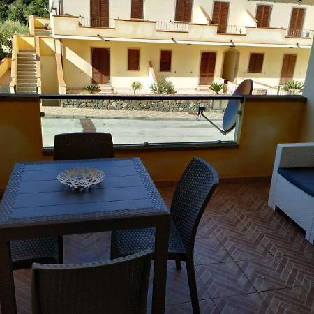 Apartament La Caletta Di Dany Castelsardo Zewnętrze zdjęcie