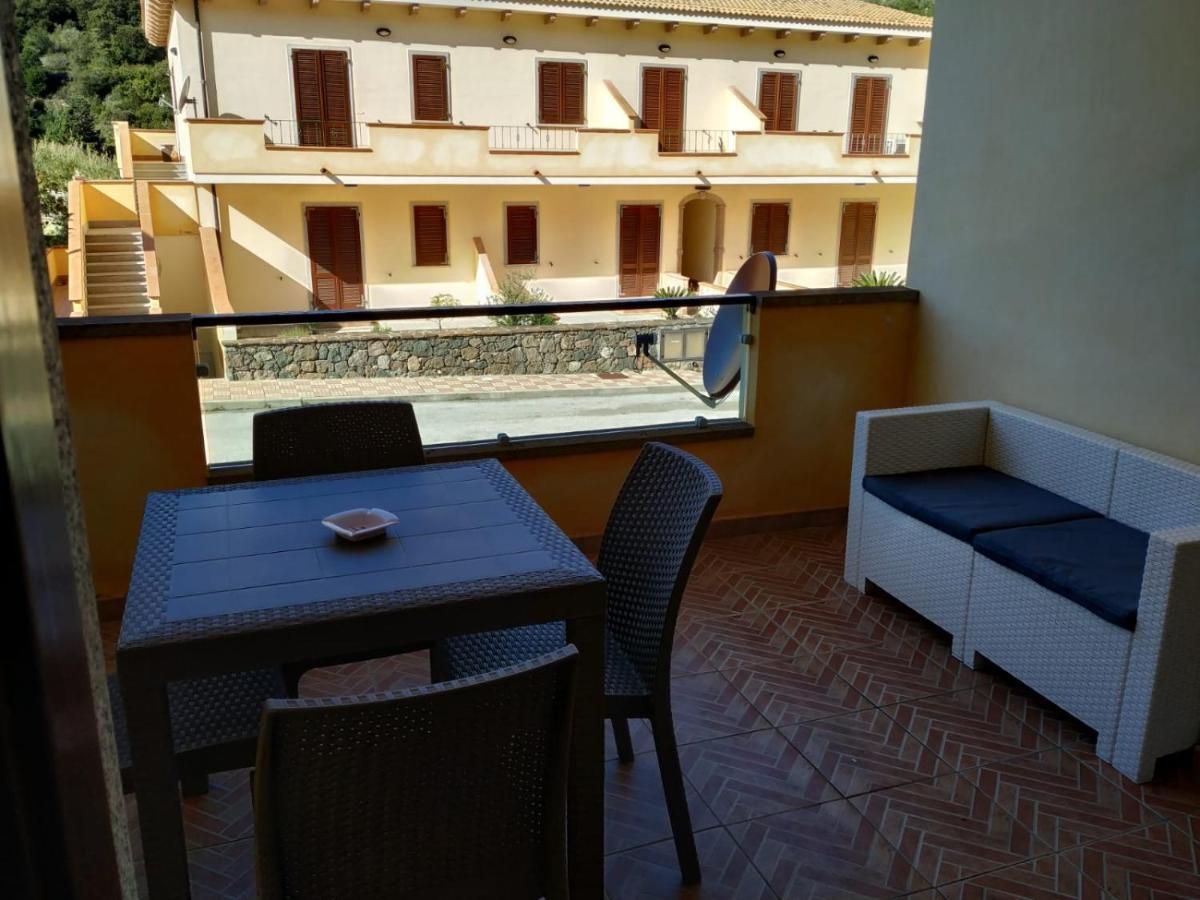 Apartament La Caletta Di Dany Castelsardo Zewnętrze zdjęcie
