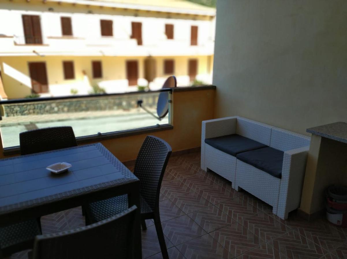 Apartament La Caletta Di Dany Castelsardo Zewnętrze zdjęcie
